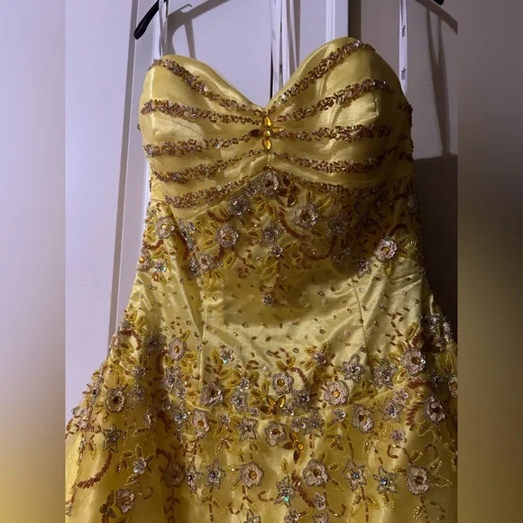 Bicici Prom/Graduation Dress - Picture 5 of 12